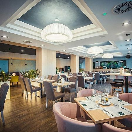 Portofino Apartman Sárvár Zewnętrze zdjęcie