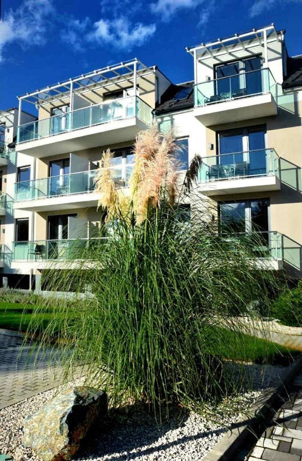 Portofino Apartman Sárvár Zewnętrze zdjęcie